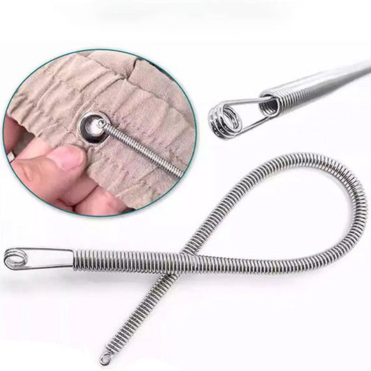 Outil multifonctionnel pliable à cordon élastique pour enfiler les fils